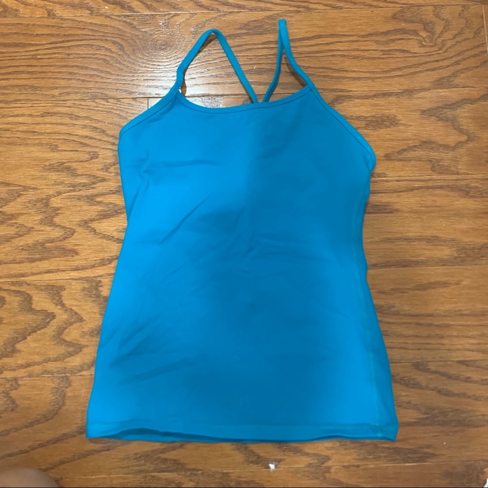 Lululemon tank